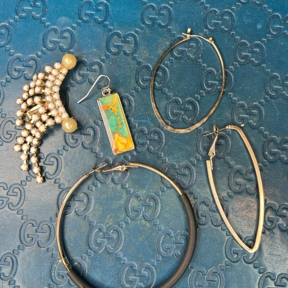 Lot of 5 Single Fashion Earrings – Mixed Styles & Colors - Picture 6 of 8